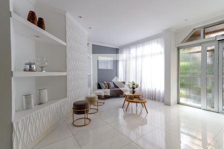 Apartamento à venda com 79m², 2 quartos e 1 vagaÁrea Comum - Hall Entrada