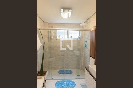 Apartamento à venda com 170m², 3 quartos e 1 vagaBanheiro da Suíte