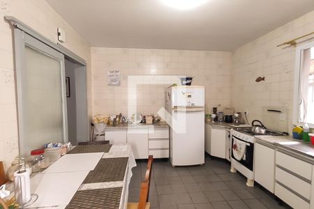 Casa para alugar com 138m², 3 quartos e 1 vagaCozinha e Área de Serviço