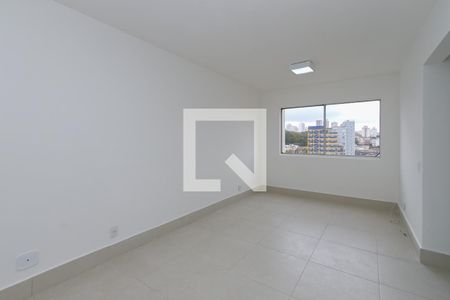 Sala de apartamento para alugar com 2 quartos, 75m² em Vila Cruzeiro, São Paulo