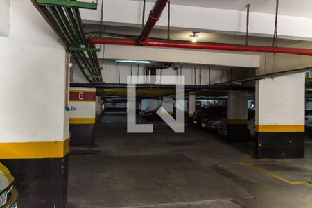 Apartamento à venda com 50m², 2 quartos e 1 vaga Apartamento à venda com 50m², 2 quartos e 1 vagaEstacionamento