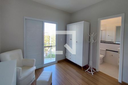 Casa de condomínio à venda com 290m², 4 quartos e 4 vagasQuarto Suíte 3