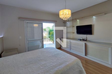 Casa de condomínio à venda com 290m², 4 quartos e 4 vagasQuarto Suíte Master