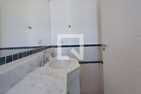 Casa de condomínio à venda com 290m², 4 quartos e 4 vagasBanheiro Suíte 3