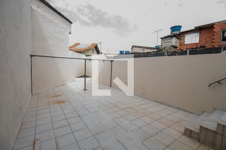 Casa para alugar com 130m², 3 quartos e 1 vaga Casa para alugar com 130m², 3 quartos e 1 vagaAmplo quintal