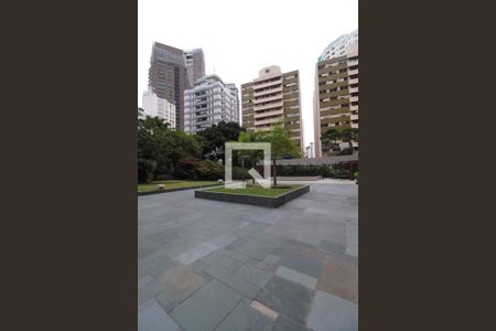 Apartamento à venda com 240m², 5 quartos e 3 vagas Apartamento à venda com 240m², 5 quartos e 3 vagasÁrea comum