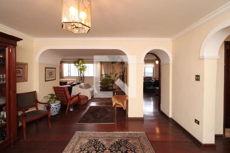 Entrada de apartamento à venda com 5 quartos, 240m² em Chácara Itaim, São Paulo