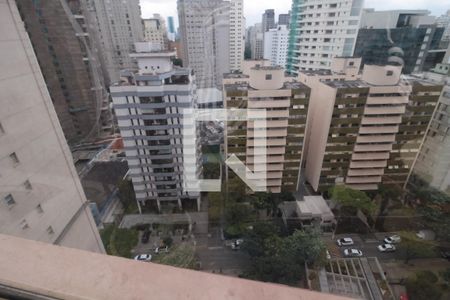 Apartamento à venda com 240m², 5 quartos e 3 vagas Apartamento à venda com 240m², 5 quartos e 3 vagasVista da Sala