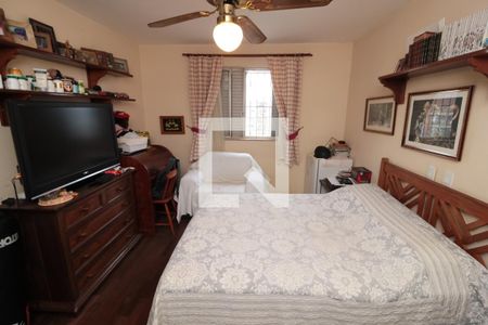 Apartamento à venda com 240m², 5 quartos e 3 vagas Apartamento à venda com 240m², 5 quartos e 3 vagasQuarto 2