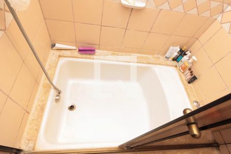 Apartamento à venda com 240m², 5 quartos e 3 vagas Apartamento à venda com 240m², 5 quartos e 3 vagasBanheiro - Banheira