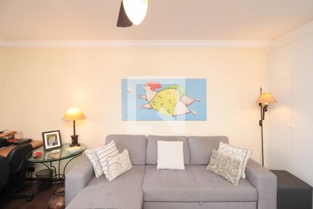 Apartamento à venda com 240m², 5 quartos e 3 vagas Apartamento à venda com 240m², 5 quartos e 3 vagasEscritório