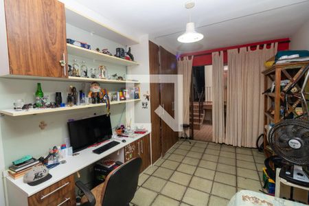 Casa à venda com 205m², 3 quartos e 2 vagasQuarto 1