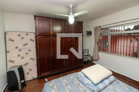 Casa à venda com 205m², 3 quartos e 2 vagasQuarto 3