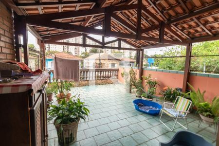 Casa à venda com 205m², 3 quartos e 2 vagasVaranda Quarto 2