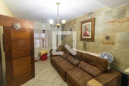 Sala de casa à venda com 3 quartos, 205m² em Jardim Monte Kemel, São Paulo