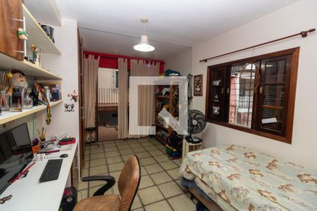 Casa à venda com 205m², 3 quartos e 2 vagasQuarto 1