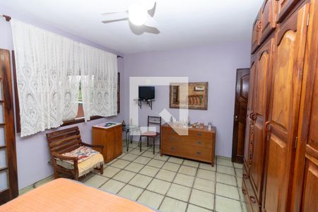 Casa à venda com 205m², 3 quartos e 2 vagasQuarto 2