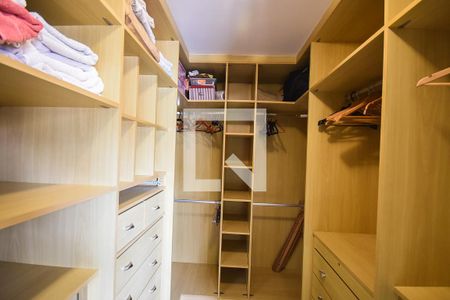 Apartamento para alugar com 98m², 3 quartos e 1 vagaArmário da suíte 
