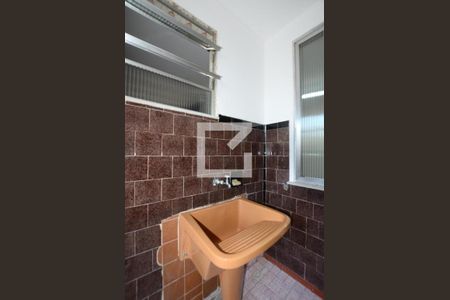 Apartamento para alugar com 70m², 2 quartos e sem vagaÁrea de Serviço