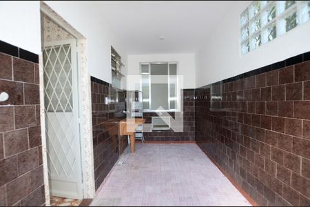Apartamento para alugar com 70m², 2 quartos e sem vagaÁrea de Serviço