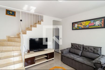 Sala de casa para alugar com 2 quartos, 96m² em Vila Alexandria, São Paulo