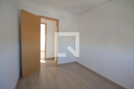 Quarto 1 de apartamento para alugar com 3 quartos, 86m² em Jardim Itu, Porto Alegre