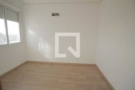 Quarto 2 de apartamento para alugar com 3 quartos, 86m² em Jardim Itu, Porto Alegre
