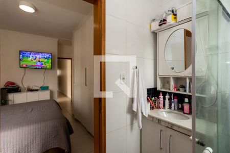 Casa à venda com 270m², 4 quartos e 3 vagas Casa à venda com 270m², 4 quartos e 3 vagasBanheiro da Suíte master