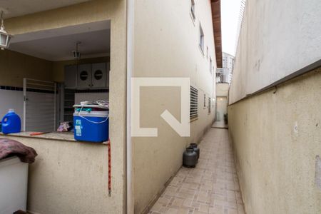 Casa à venda com 270m², 4 quartos e 3 vagas Casa à venda com 270m², 4 quartos e 3 vagasÁrea externa