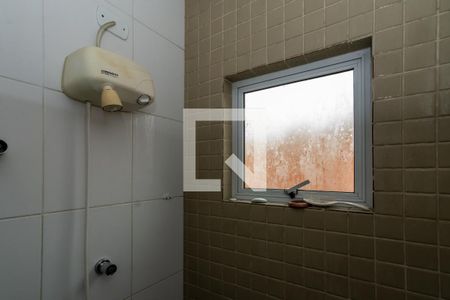 Casa à venda com 270m², 4 quartos e 3 vagas Casa à venda com 270m², 4 quartos e 3 vagasBanheiro Corredor