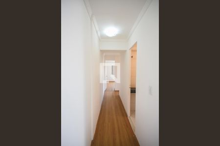 Apartamento para alugar com 70m², 2 quartos e 1 vaga Apartamento para alugar com 70m², 2 quartos e 1 vagaCorredor