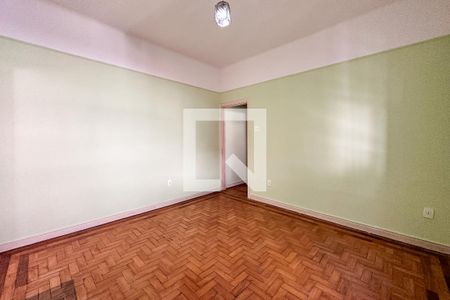 Sala de casa à venda com 3 quartos, 120m² em Bom Retiro, São Paulo