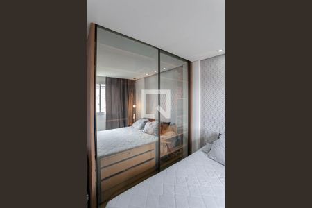 Apartamento à venda com 69m², 3 quartos e 2 vagas Apartamento à venda com 69m², 3 quartos e 2 vagasSuíte