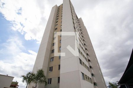 Apartamento à venda com 69m², 3 quartos e 2 vagas Apartamento à venda com 69m², 3 quartos e 2 vagasFachada