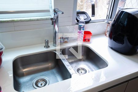 Apartamento à venda com 69m², 3 quartos e 2 vagas Apartamento à venda com 69m², 3 quartos e 2 vagasCozinha e Área de Serviço