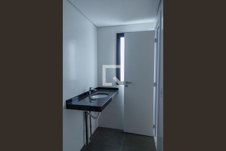 Banheiro de kitnet/studio à venda com 1 quarto, 3809m² em Cidade Baixa, Porto Alegre