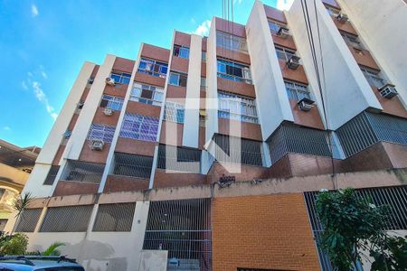 Apartamento à venda com 54m², 1 quarto e 1 vagaFachada