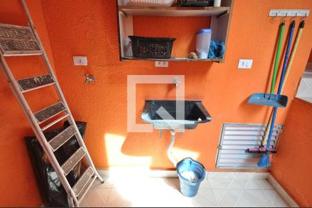 Área de Serviço de casa para alugar com 3 quartos, 113m² em Parque Vitória, São Paulo