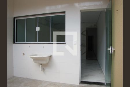 Casa à venda com 98m², 2 quartos e 2 vagasÁrea de Serviço