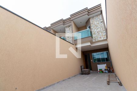 Casa à venda com 98m², 2 quartos e 2 vagasGaragem