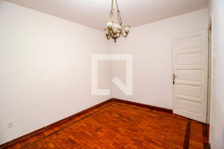 Sala de casa à venda com 5 quartos, 200m² em Serra, Belo Horizonte