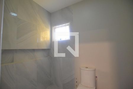 Casa à venda com 375m², 4 quartos e 2 vagasBanheiro da Suíte