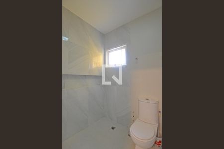 Casa à venda com 375m², 4 quartos e 2 vagasBanheiro da Suíte