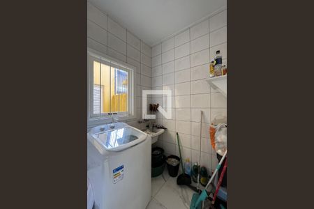 Casa à venda com 375m², 4 quartos e 2 vagasÁrea de Serviço