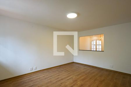 Sala de casa à venda com 2 quartos, 160m² em Alto da Lapa, São Paulo