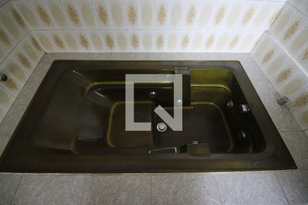 Casa à venda com 180m², 4 quartos e 2 vagasBanheiro do Quarto 1 - Suíte