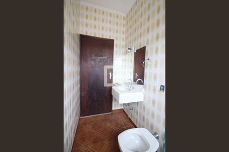 Casa à venda com 180m², 4 quartos e 2 vagasBanheiro Social 2