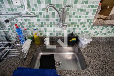 Casa à venda com 270m², 4 quartos e 4 vagas Casa à venda com 270m², 4 quartos e 4 vagasCozinha