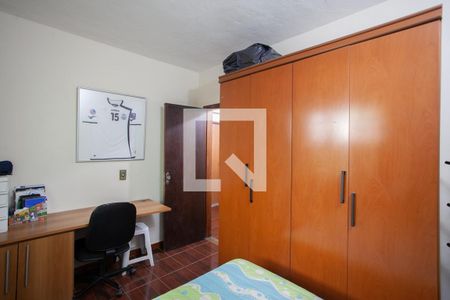 Casa à venda com 270m², 4 quartos e 4 vagas Casa à venda com 270m², 4 quartos e 4 vagasQuarto 3
