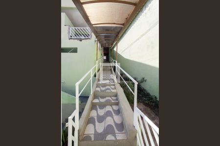 Casa à venda com 270m², 4 quartos e 4 vagas Casa à venda com 270m², 4 quartos e 4 vagasCorredor Entrada